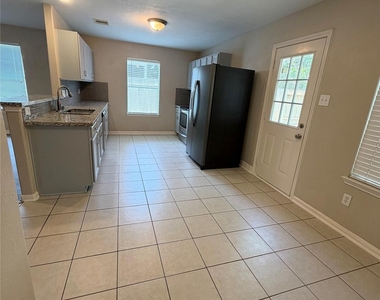 18919 Ayston Drive - Photo Thumbnail 10
