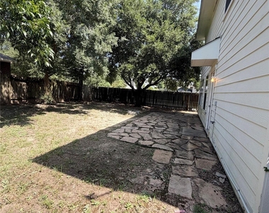 18919 Ayston Drive - Photo Thumbnail 24