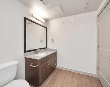 4639 Techniplex Drive - Photo Thumbnail 17