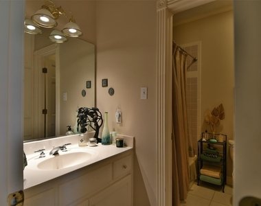 1263 Weishuhn Road - Photo Thumbnail 15