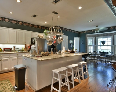 1263 Weishuhn Road - Photo Thumbnail 12