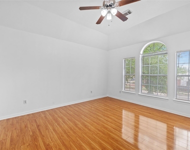2106 Hawks Road - Photo Thumbnail 25