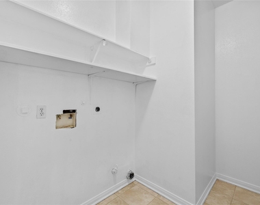2106 Hawks Road - Photo Thumbnail 26