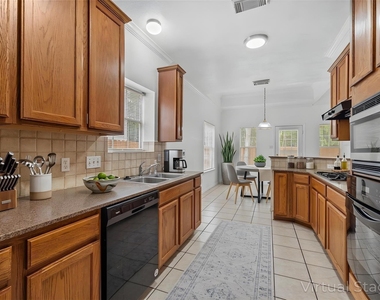2106 Hawks Road - Photo Thumbnail 9