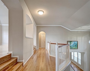 4602 Butler Springs Lane - Photo Thumbnail 34