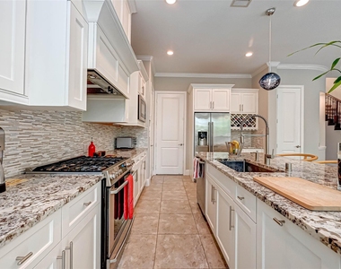 23 Silver Rock Drive - Photo Thumbnail 15