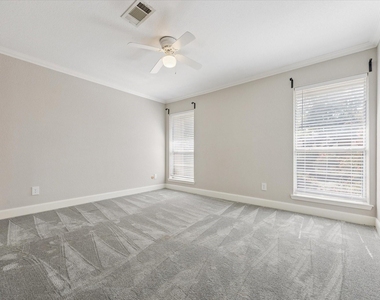 2501 Bering Drive - Photo Thumbnail 7