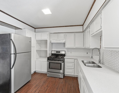 5326 Wenda Street - Photo Thumbnail 16