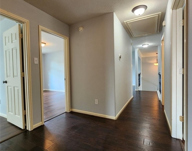 16935 Jelly Park Stone Drive - Photo Thumbnail 27