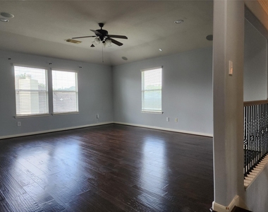 16935 Jelly Park Stone Drive - Photo Thumbnail 33