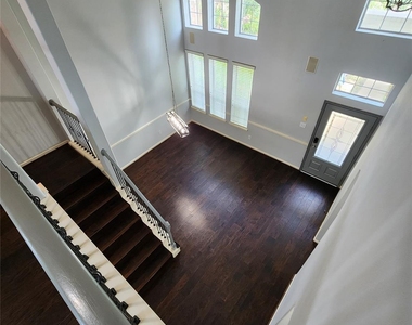 16935 Jelly Park Stone Drive - Photo Thumbnail 21