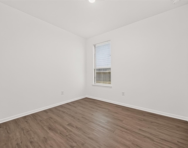 16737 Oak Bough Drive - Photo Thumbnail 34