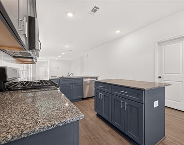 16737 Oak Bough Drive - Photo Thumbnail 21