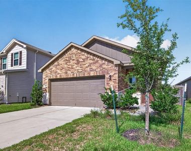 16737 Oak Bough Drive - Photo Thumbnail 3