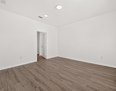 16737 Oak Bough Drive - Photo Thumbnail 23