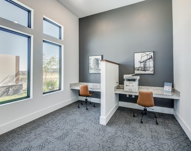 2201 Creekview Drive - Photo Thumbnail 15