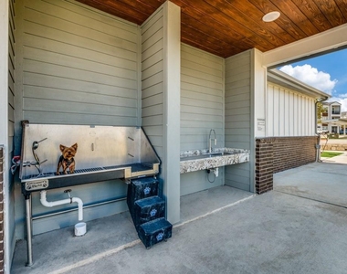 2201 Creekview Drive - Photo Thumbnail 26