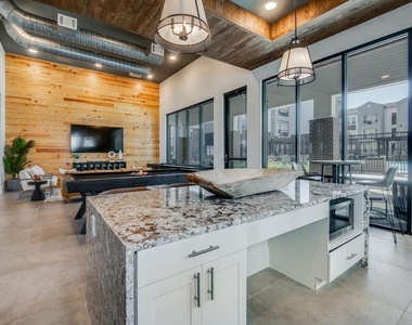 2201 Creekview Drive - Photo Thumbnail 20
