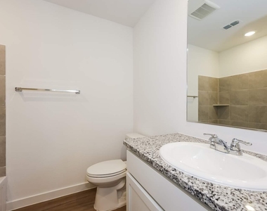 4901 Draper Ridge Drive - Photo Thumbnail 14