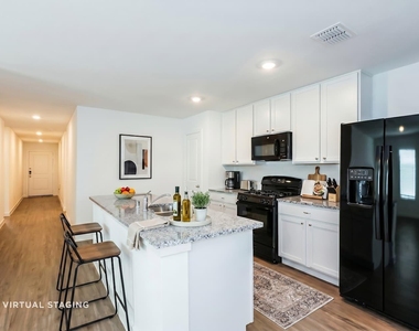 4901 Draper Ridge Drive - Photo Thumbnail 7