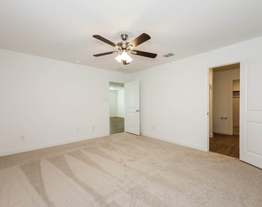 4901 Draper Ridge Drive - Photo Thumbnail 10