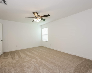 4901 Draper Ridge Drive - Photo Thumbnail 8