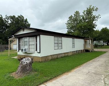 9514 Catlett Lane - Photo Thumbnail 2