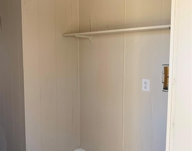 9514 Catlett Lane - Photo Thumbnail 10