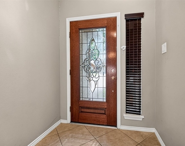 2808 Arbor Brook Lane - Photo Thumbnail 2