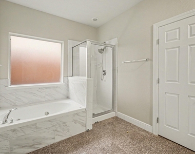 3808 Armand Drive - Photo Thumbnail 10