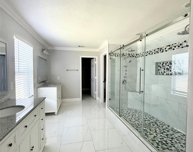18603 Morgans Forest Lane - Photo Thumbnail 8