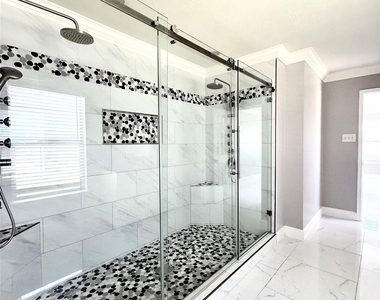 18603 Morgans Forest Lane - Photo Thumbnail 10