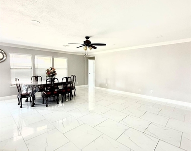 18603 Morgans Forest Lane - Photo Thumbnail 6