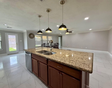 18603 Morgans Forest Lane - Photo Thumbnail 20