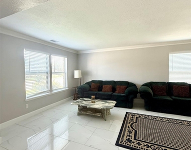 18603 Morgans Forest Lane - Photo Thumbnail 3