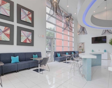 3660 Richmond Avenue - Photo Thumbnail 21