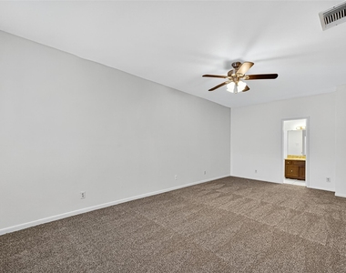 7395 Regency Square Court - Photo Thumbnail 15