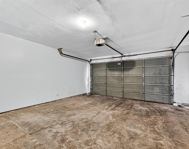 7395 Regency Square Court - Photo Thumbnail 21