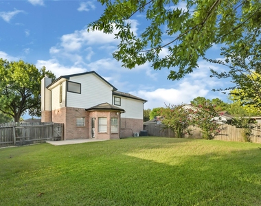 3479 Rockrill Drive - Photo Thumbnail 4