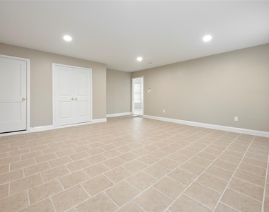 3479 Rockrill Drive - Photo Thumbnail 11