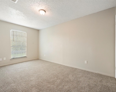 3479 Rockrill Drive - Photo Thumbnail 18