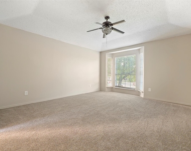 3479 Rockrill Drive - Photo Thumbnail 7