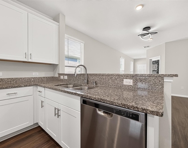 16039 Kingfield Haven Drive - Photo Thumbnail 21