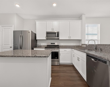 16039 Kingfield Haven Drive - Photo Thumbnail 19