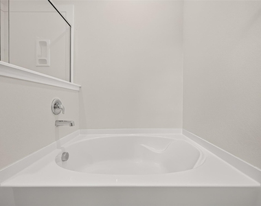 16039 Kingfield Haven Drive - Photo Thumbnail 39
