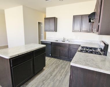 6267 Brenwood Circle - Photo Thumbnail 1