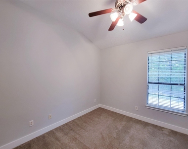 1414 Emancipation Avenue - Photo Thumbnail 21