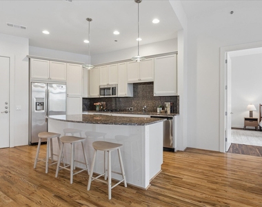 5005 Hidalgo Street - Photo Thumbnail 11