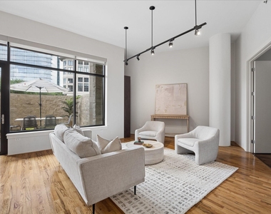 5005 Hidalgo Street - Photo Thumbnail 9