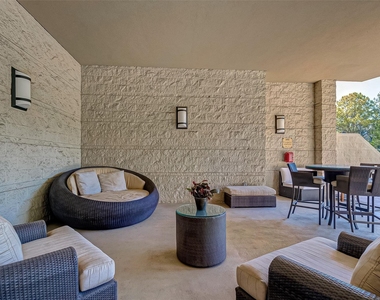 5005 Hidalgo Street - Photo Thumbnail 27